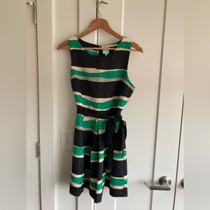 PERFECT FOR SUMMER! Comfy and cute party dress by Tracy Reese